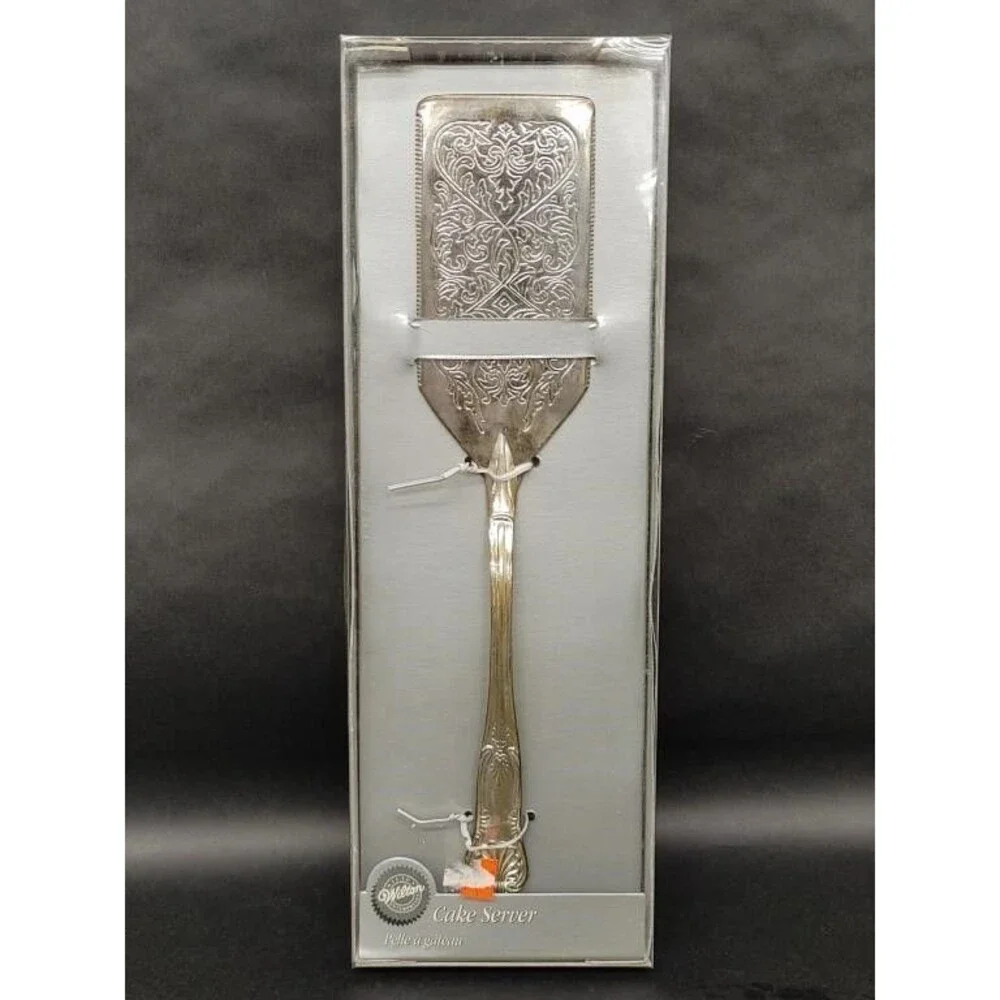 VTG Wilton Silver Plated Cake Server w/Ornate Design On Blade & Handle 12